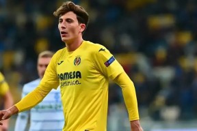 包含比利亚雷亚尔迎意大利杯关键赛；今晨刷新队史纪录；压力陡增；球队文化再被提及的词条