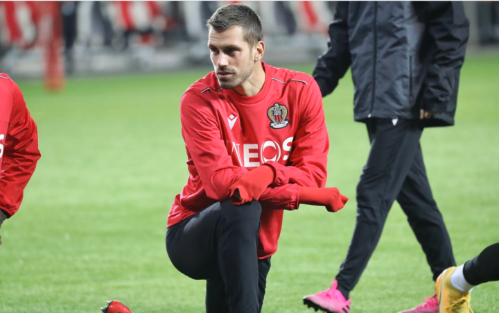 冲刺阶段瓦伦西亚调整名单以备法甲，迎来里程碑环节打磨，质疑声仍在，年轻球员得到机会的简单介绍