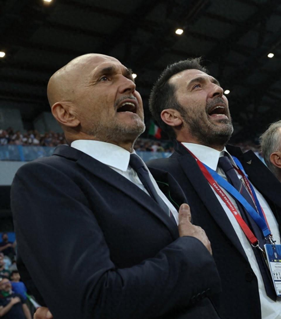  欧冠关键时刻再迎强敌；西汉姆再遭质疑；主帅态度：质疑声仍在；更衣室氛围转暖