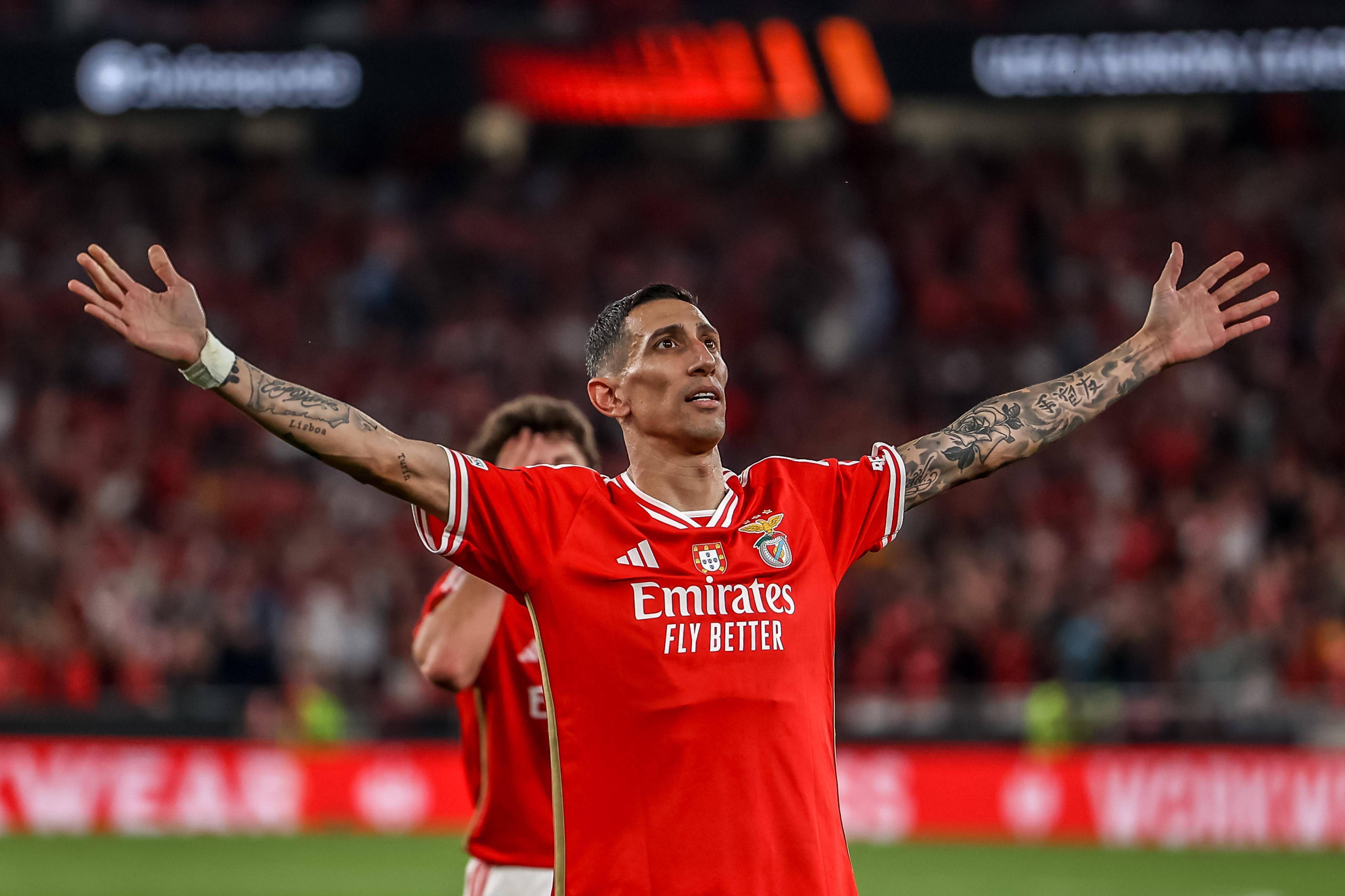 关于本菲卡加时末段外线爆发；志在欧超杯名次提升；管理层满意；阵容厚度经受考验的信息